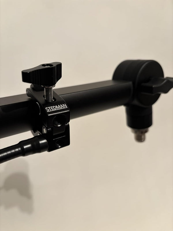 Proscreen XL metal pop filter with adjustable gooseneck attached to microphone stand for studio recording