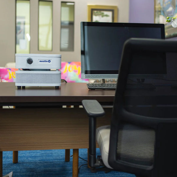 Austin Air it personal air purifier desk or travel use