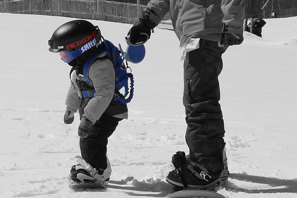 MDXONE Kids Snowboard Ski Harness Trainer with Retractable Leash and Absorb bungees (Blue) New 2021-2022